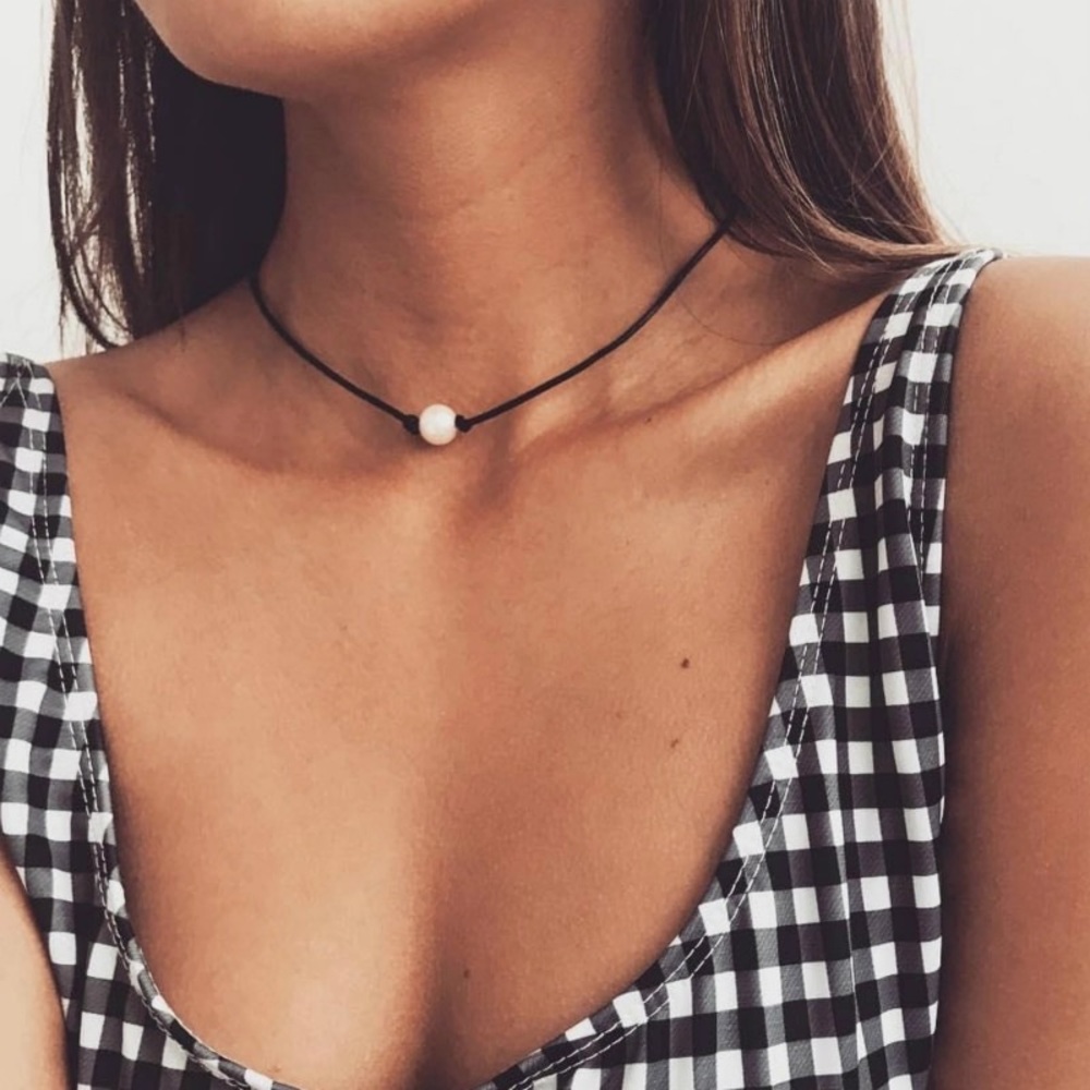 🔥VSCO🔥 Simple black cord bead choker necklace